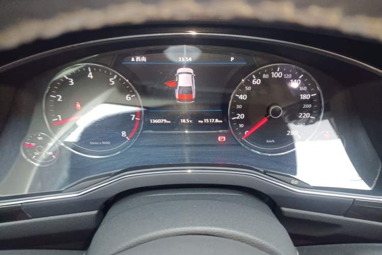 Used Volkswagen Phideon 2018 Revised Version 380TSI Two-Wheel Drive Business Edition
