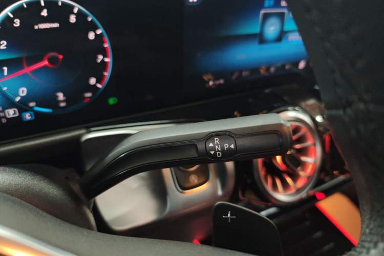 Used Mercedes-Benz GLB 2022 Refresh GLB 200 Dynamic Edition
