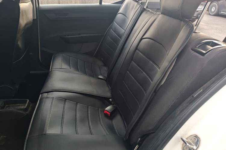 Used Skoda Fabia 2016 1.4L Automatic Car Enjoy Edition
