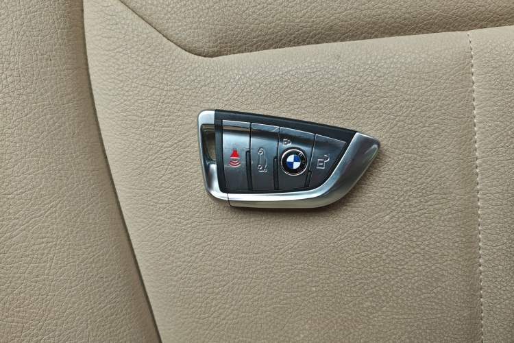 Used BMW 3 Series 2014 320Li Fashion Model Vehicle Key