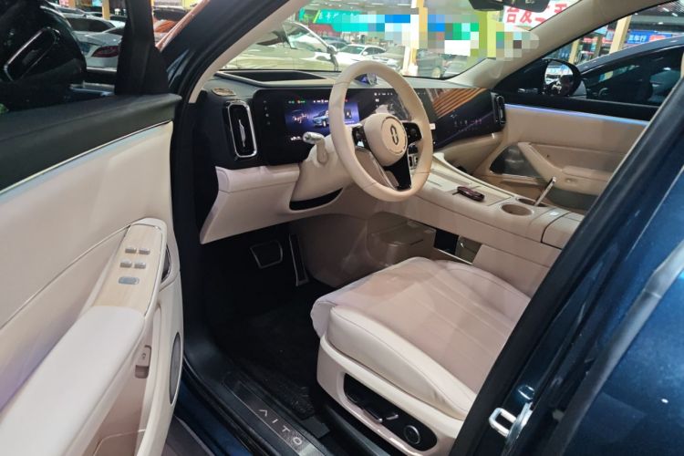 Used Hima AITO M8 2025 Extended-Range Max+ Version 53.4 kWh 5-Seater Edition