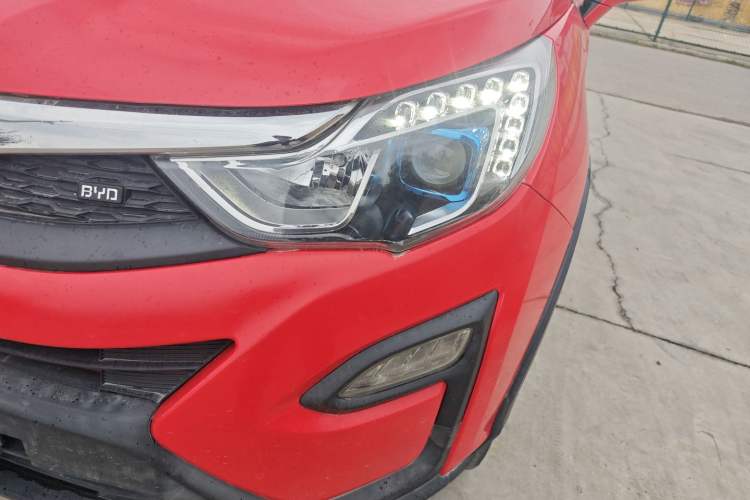 Used BYD Yuan 2016 1.5L Automatic Luxury Version
