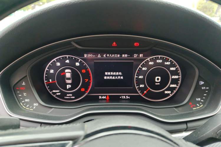 Used Audi A4L 2018 30th Anniversary Edition 40 TFSI Fashion Model
