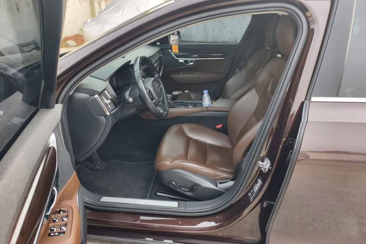 Used Volvo S90 2017 T4 Zhiyuan Edition