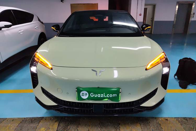 Used Hongqi EH7 2024 690 Pro