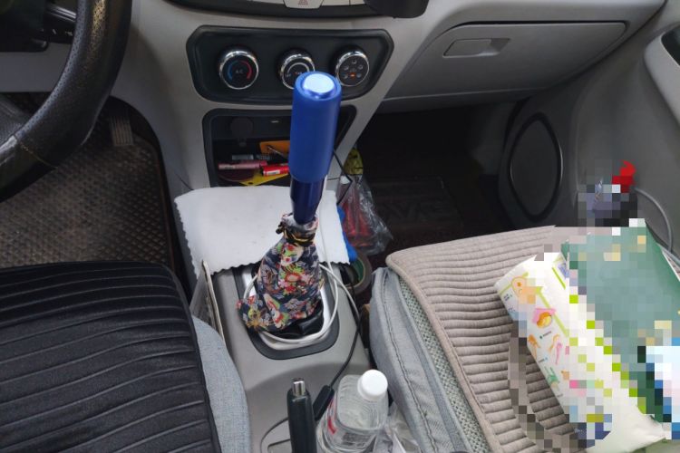 Used Dongfeng Shuaike 2016 1.5L Manual Standard Edition Gear Lever