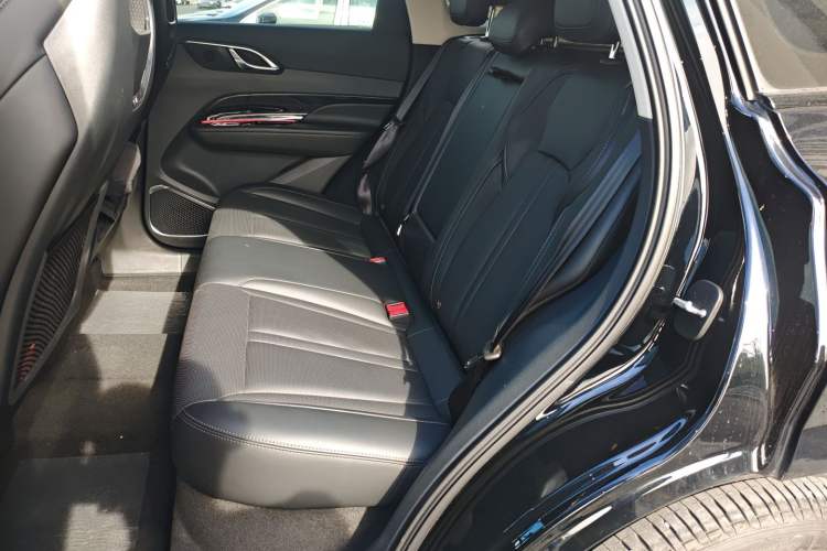 Used Hongqi HS3 PHEV 2024 PHEV 115km Jingwei Edition Left Rear Seat