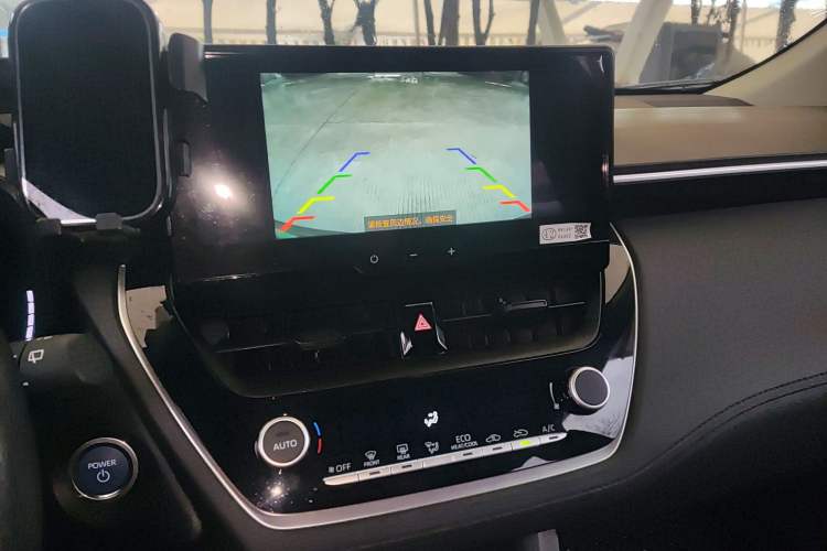 Used Toyota Corolla Cross 2023 Dual-Motor 2.0L Pioneer Edition Audio And AC Panel