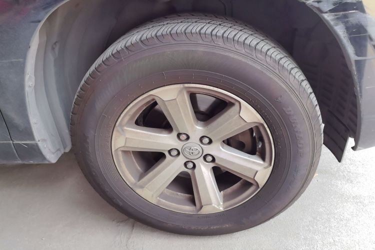 Used Toyota Highlander 2009 2.7L 2WD 5-Seater Elite Edition Right Front Wheel Hub