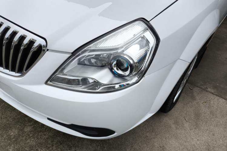 Used Buick Excelle 2015 1.5L Automatic Classic Model
