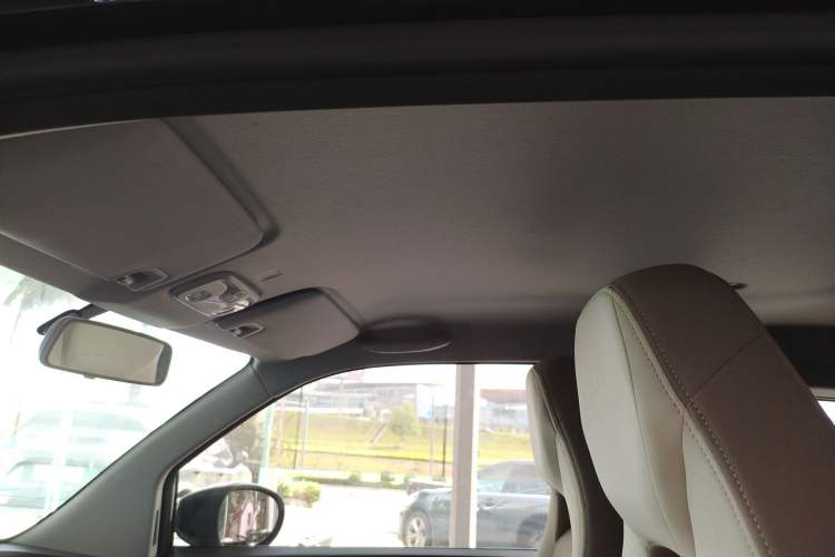 Used Chery QQ Ice Cream 2024 Edition Youth Version 205km Sundae