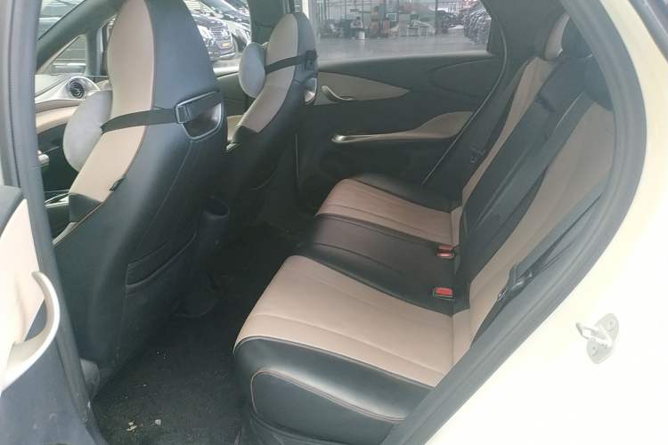 Used BYD Dolphin 2023 420 km Fashion Edition
