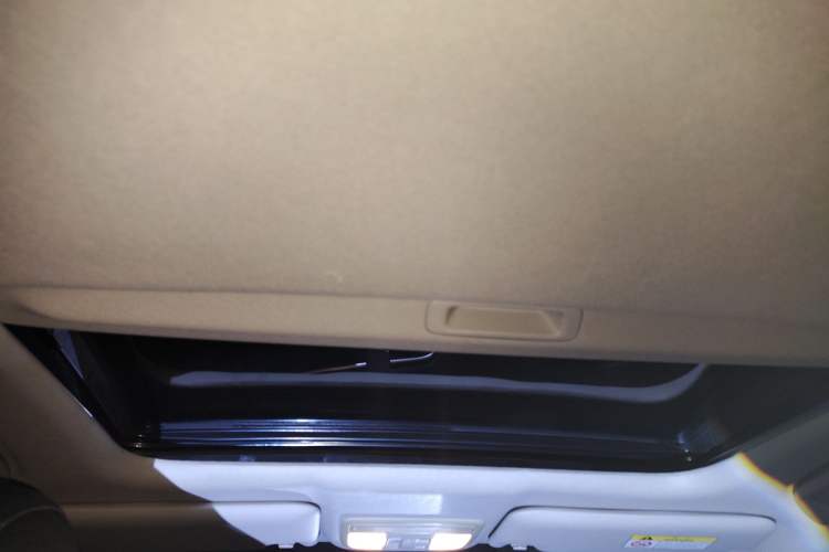 Used Honda Civic 2016 220TURBO CVT Luxury Edition
