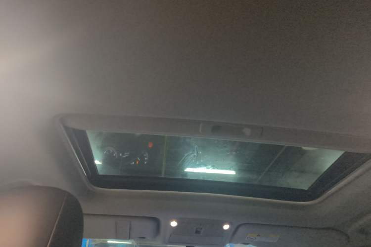 Used Nissan Terra 2020 2.5L XL Upper Automatic Two-Wheel Drive Luxury Edition
