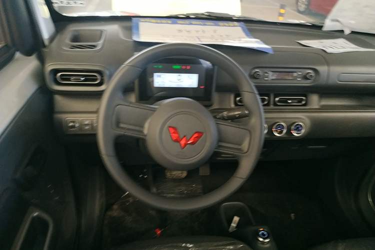 Used Wuling Zhiguang New Energy 2025 Standard Model