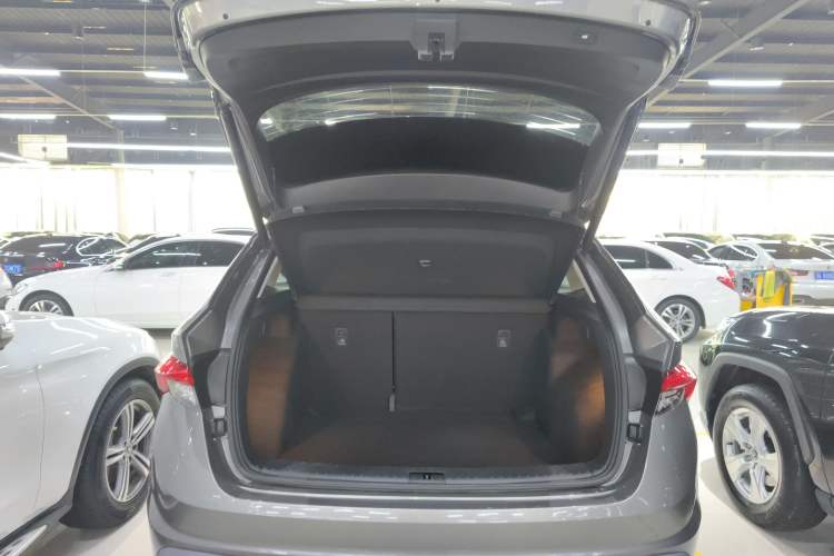 Used Skoda Kodiaq GT 2019 TSI330 Two-Wheel-Drive Luxury Edition China VI Standard Trunk