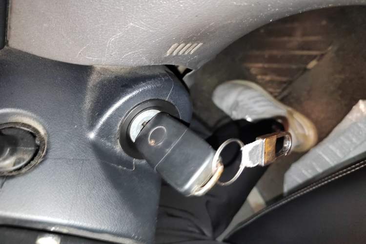 Used Great Wall V80 2013 1.5T Manual Sishang Model
