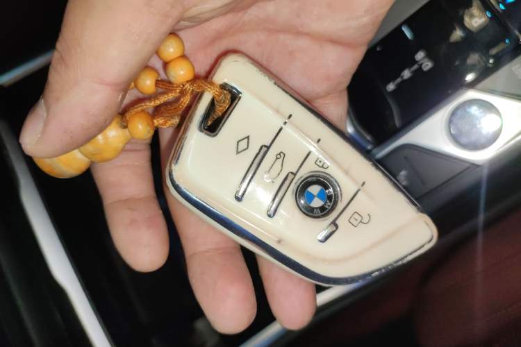 Used BMW i3 2022 eDrive 35 L
