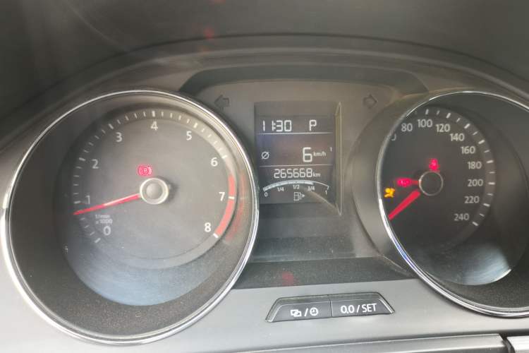 Used Volkswagen Bora 2017 1.6L Automatic Fashion Model