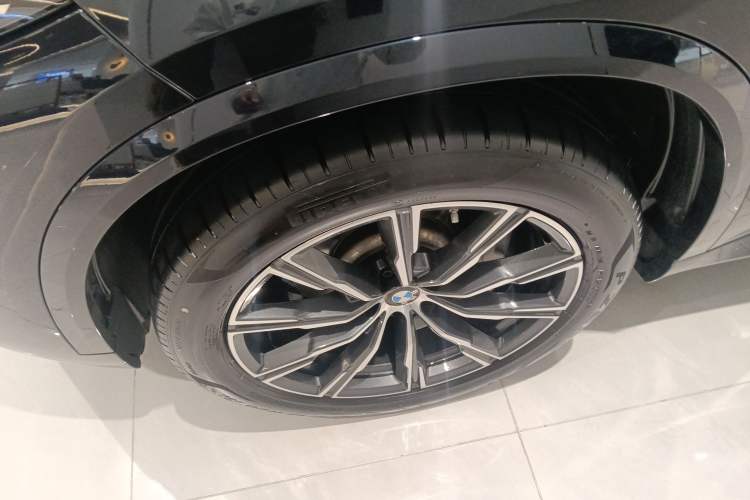 Used BMW X5 2023 xDrive 30Li M Sport Package