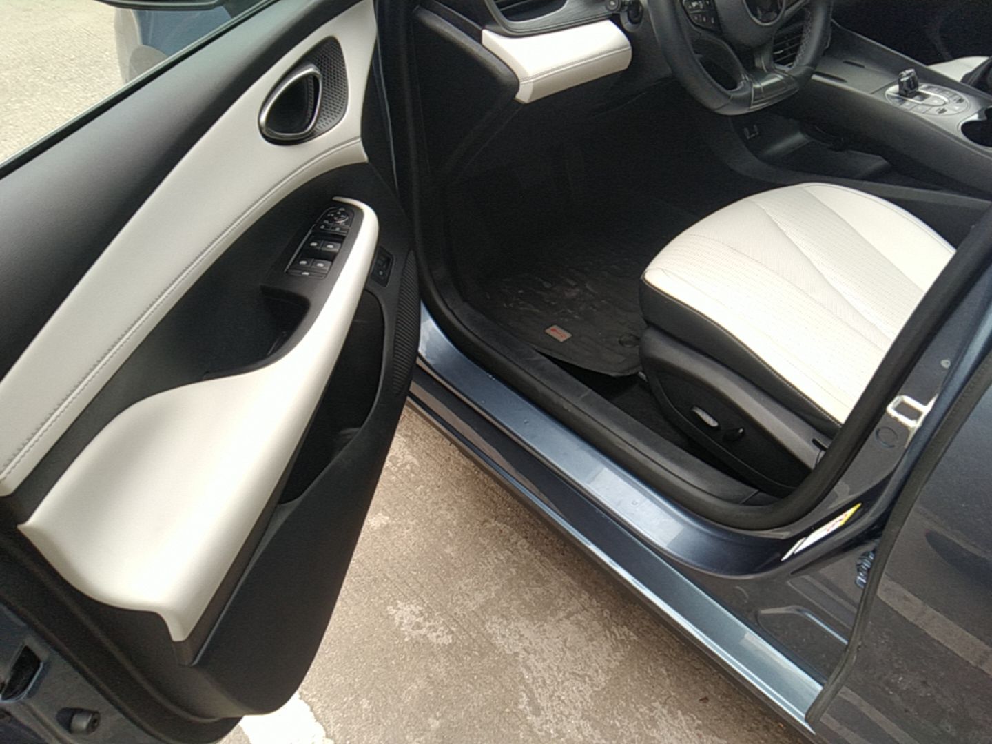BYD Seal 05 DM-i 2025 DM-i Intelligent Drive 120KM Flagship Model — снимка 18