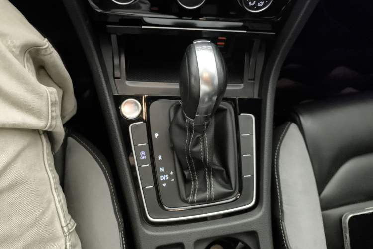 Used Volkswagen Golf 2019 280TSI DSG R-Line Model China V Standard