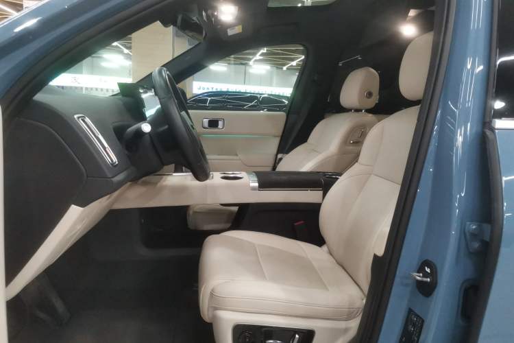 Used Li Auto L9 2022 Max model