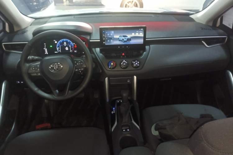 Used Toyota Corolla Cross 2024 2.0L Pioneer Edition