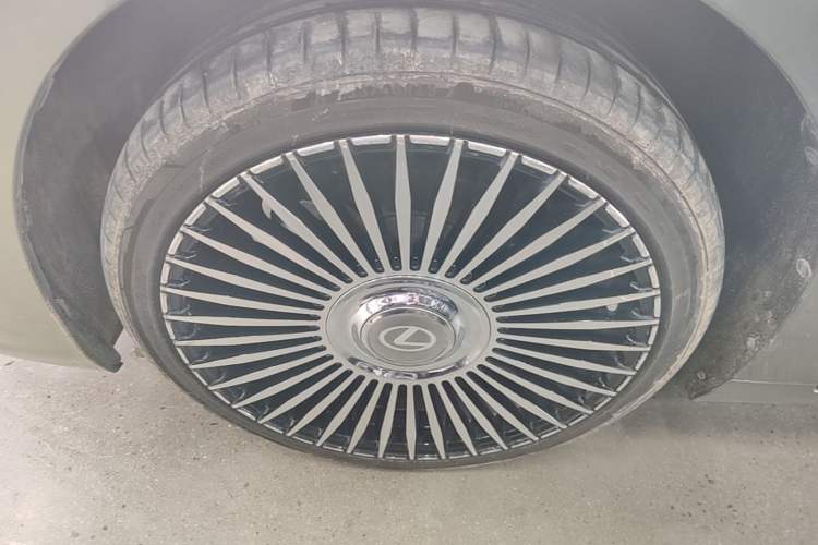 Used Lexus ES 2020 200 Excellence Edition