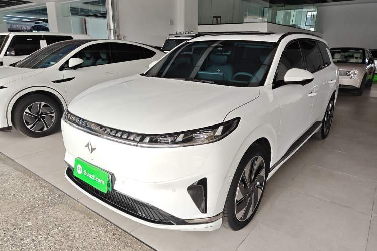 Used Dongfeng eπ eπ008 2024 636Max All-Electric Version 6 Seats