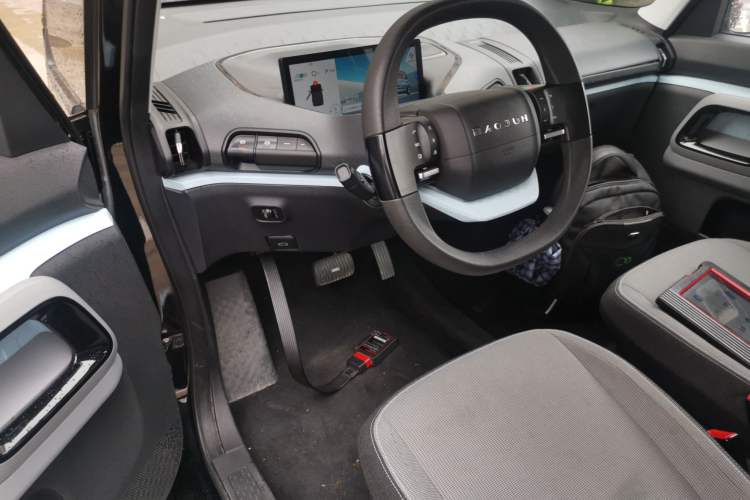 Used Baojun E300 2020 Plus Interstellar Smart Edition