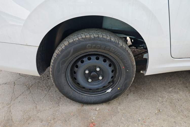 Used Wuling Hongguang New Energy 2025 Extended-Range Hybrid 50 km Standard Version