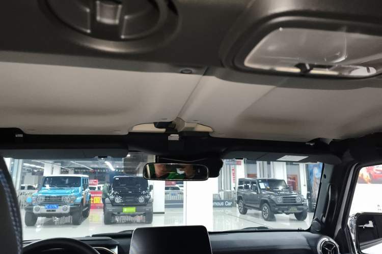 Used BAIC Off-Road BJ40 2023 2.0T Automatic Four-Wheel Drive Urban Hunter Edition Chivalrous Type