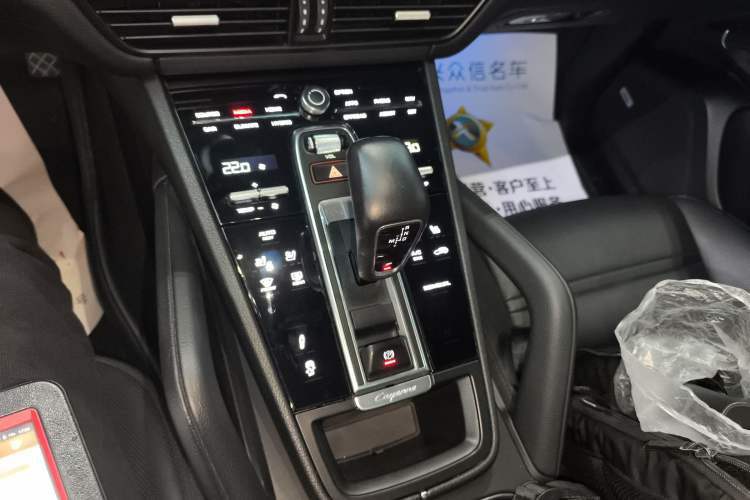 Used Porsche Cayenne E-Hybrid 2020 Cayenne E-Hybrid 2.0T
