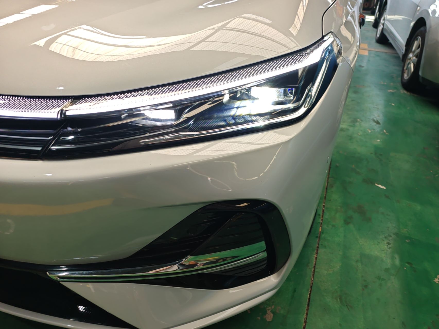Geely Galaxy A7 2025 Model EM-i 150km Exploration+ Edition — снимка 8