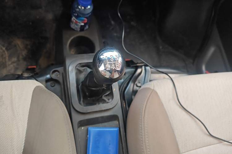 Used Dongfeng Xiaokang K05S 2022 1.3L High-Power Base Version Gear Lever