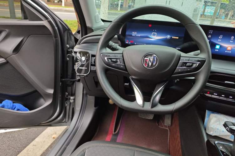 Used Buick Verano 2023 Pro Enjoyment Edition Steering Wheel