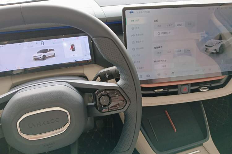 Used Lynk & Co 06 2025 Renew 1.5T Halo
