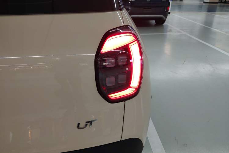 Used AION UT 2025 420 Smart Edition
