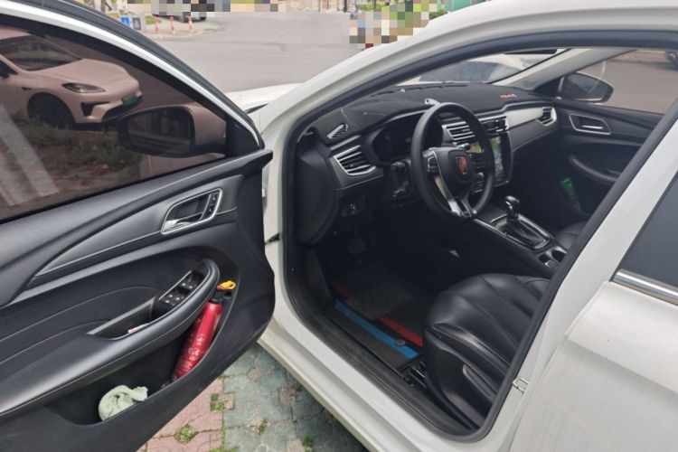 Used Roewe i5 2020 1.5L Automatic 4G Connect Luxury Flagship Edition Driver Seat