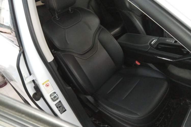 Used Haval H6 New Energy 2023 DHT-PHEV 55KM Enjoyment Edition
