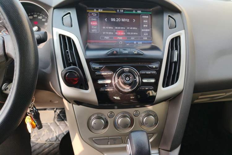 Used Ford Focus 2012 Sedan 1.6L Automatic Comfort Model
