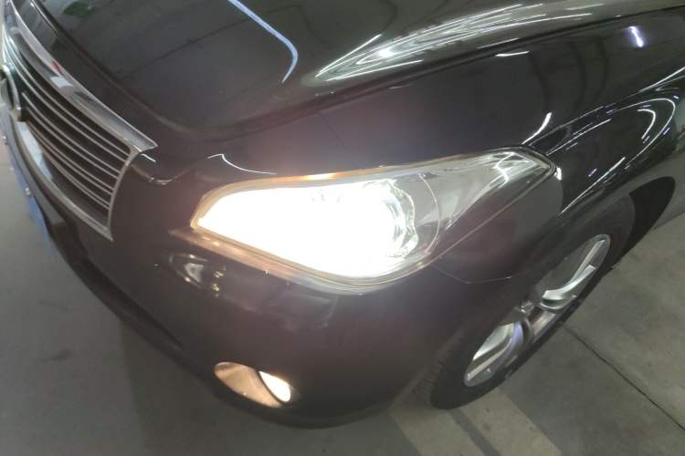 Used Infiniti Q70 2013 Q70L 2.5L Elegance Edition
