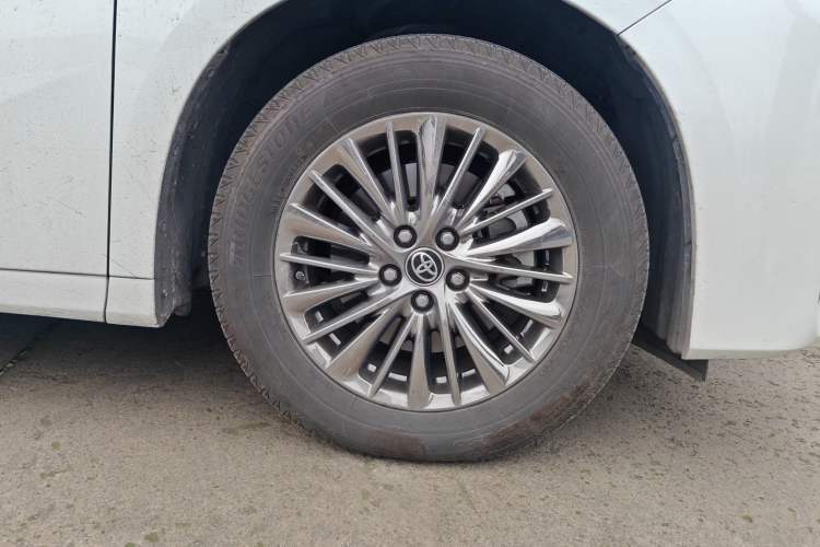 Used Toyota Alphard 2020 Dual-Engine 2.5L Prestige Edition