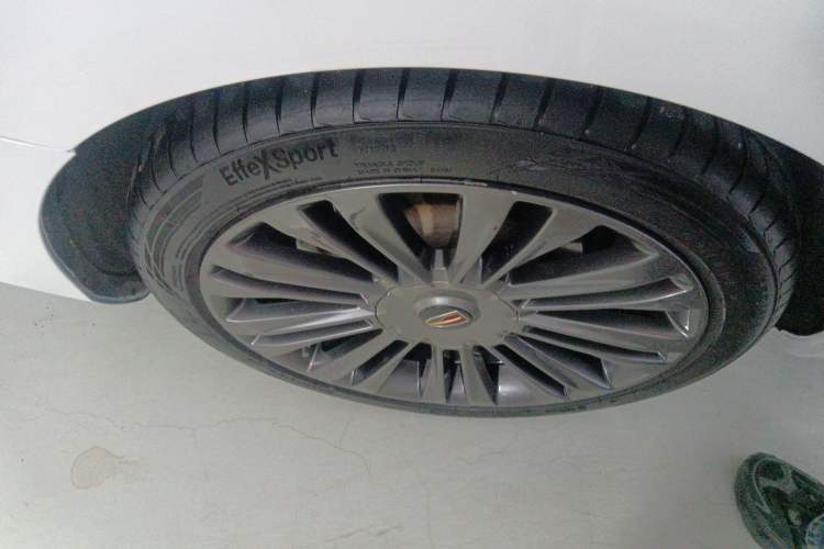Used Hongqi H5 2019 30TD Smart Connect Enjoy Edition Right Rear Wheel Hub