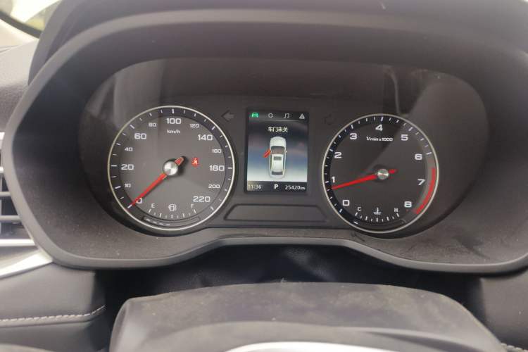 Used Roewe i5 2019 1.5L Automatic 4G Connected Langhao Edition
