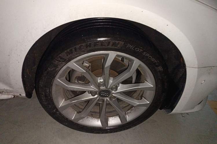 Used Audi A4L 2019 40 TFSI Fashion Edition China VI Emission Standard
