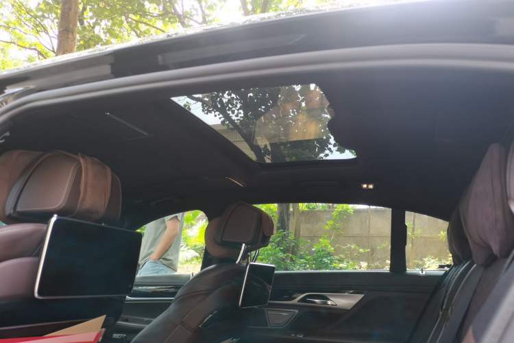 Used BMW 7 Series 2018 730Li Luxury Edition M Sport Package
