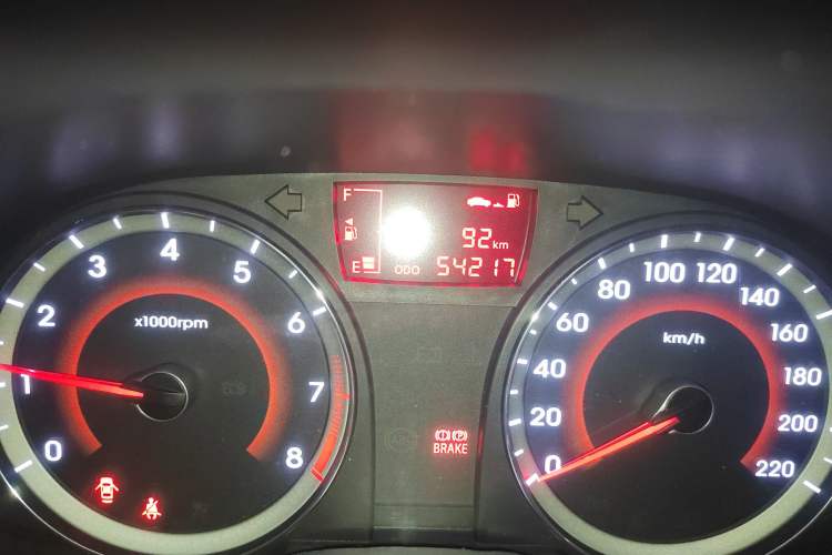 Used Hyundai Verna (older generation) 2014 1.4L Automatic Leading-Edge GLX
