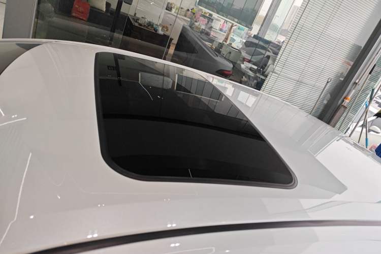 Used Toyota Levin 2021 Dual-Motor 1.8H E-CVT Sport Edition
